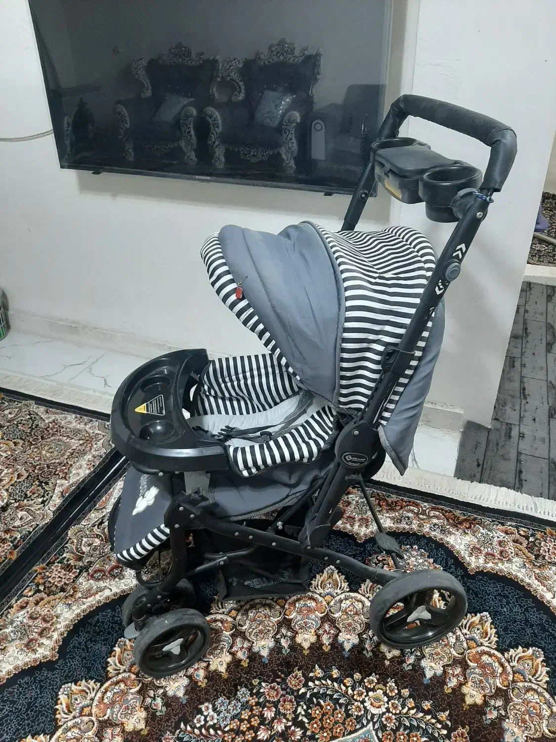 کالسکه کودک|کالسکه و لوازم جانبی|تهران, والفجر (افسریه)|دیوار