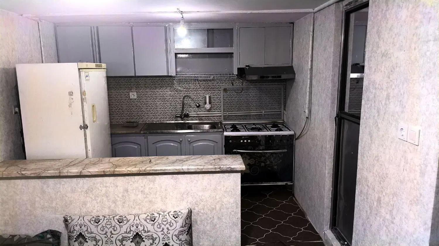 سوعیت ویلایی(ساعتی)(شبانه)|اجارهٔ کوتاهمدت آپارتمان و سوئیت|مشهد, کارگران|دیوار