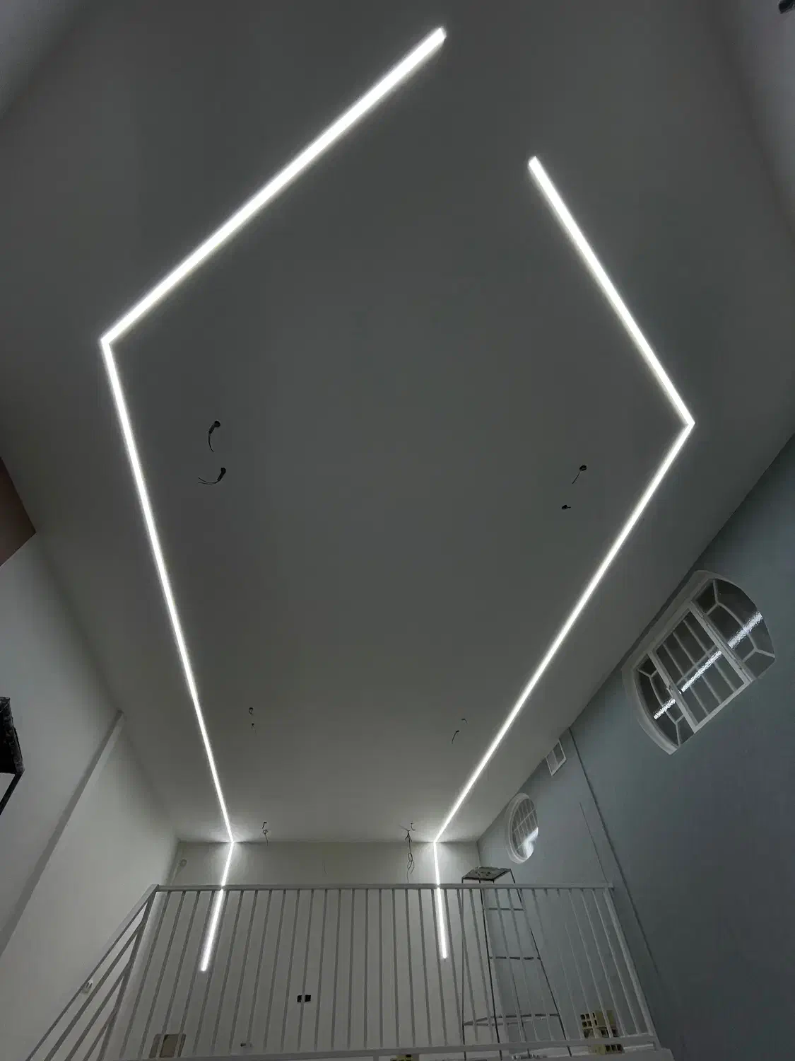 لاین نوری سقف و‌ کابینت با قیمت مناسب|لامپ و چراغ|قم, سالاریه|دیوار