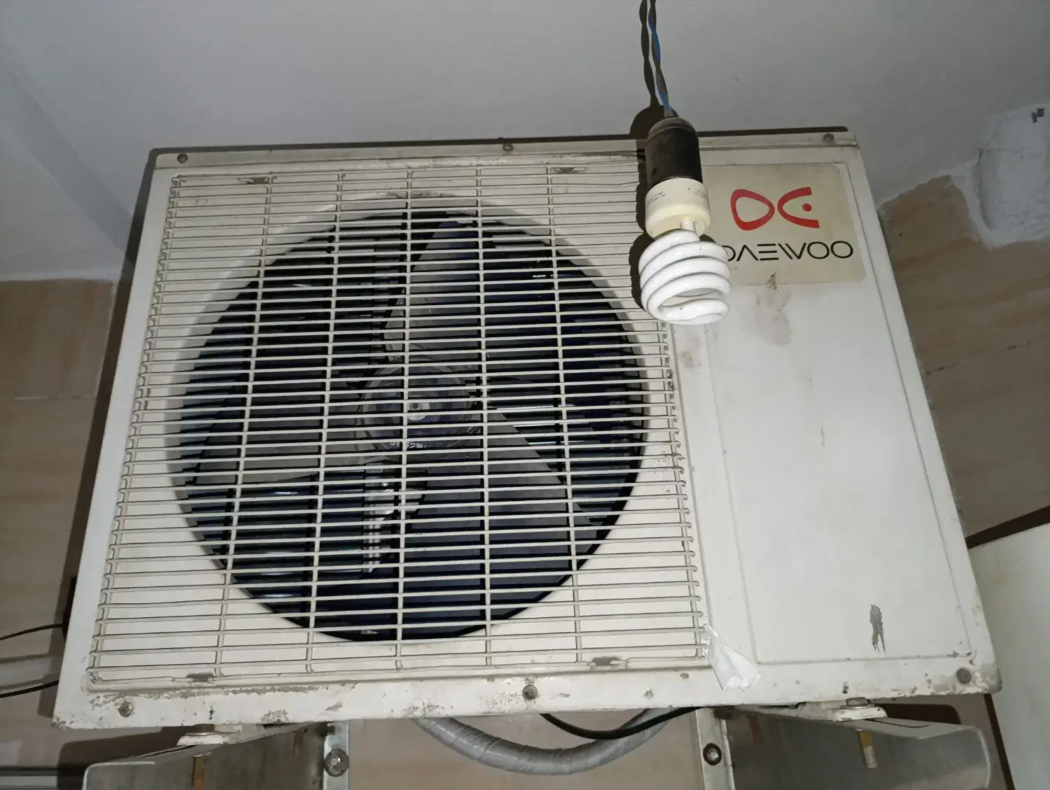 کولر گازی اسپلیت دوو 12000 گرمایشی و سرمایشی|کولر گازی و فنکوئل|آستارا, |دیوار