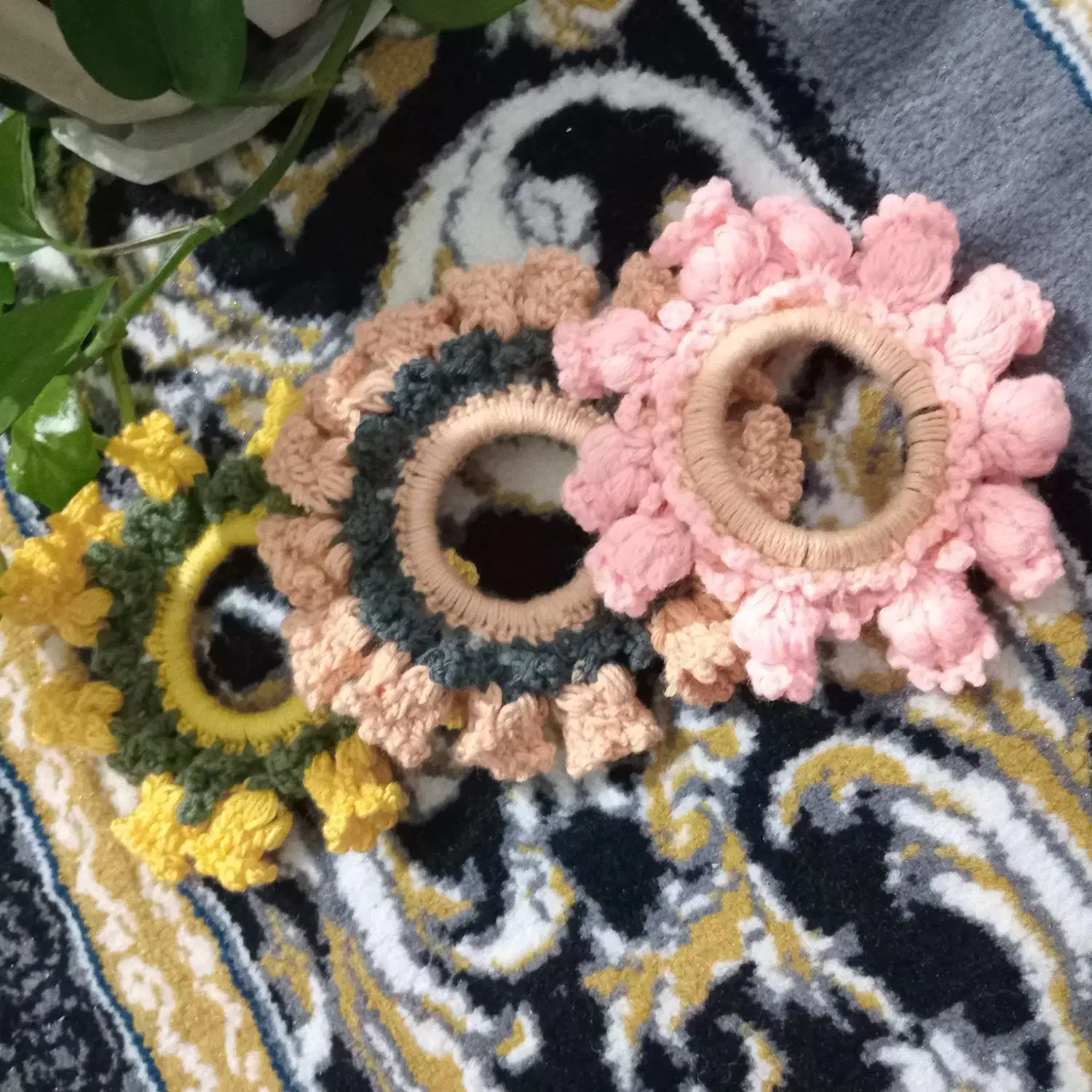 لیف وکیف دستکش های دست بافت|لباس|کاشان, امیرکبیر|دیوار