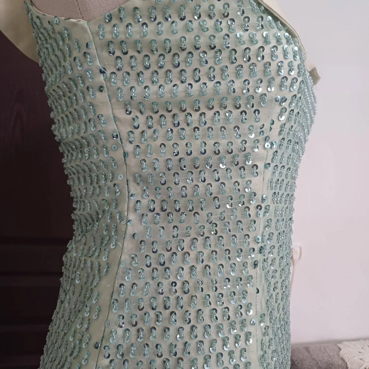 لباس مجلسی|لباس|کرج, کرج نو|دیوار