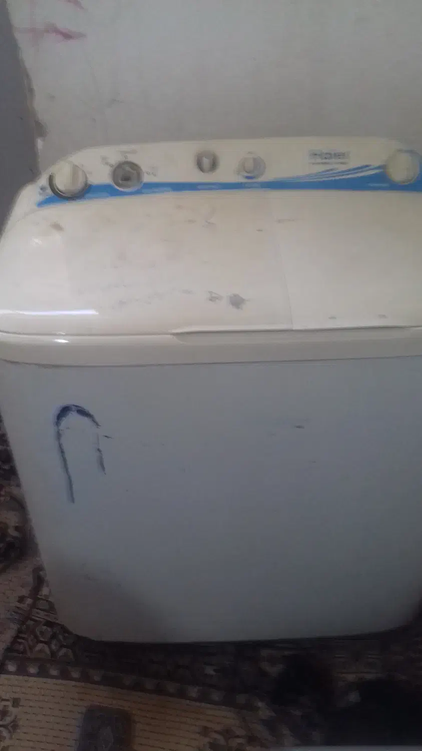 ماشین لباس شوی هایر بفروش میرسد|ماشین لباسشویی و خشک‌کن لباس|زاهدان, |دیوار