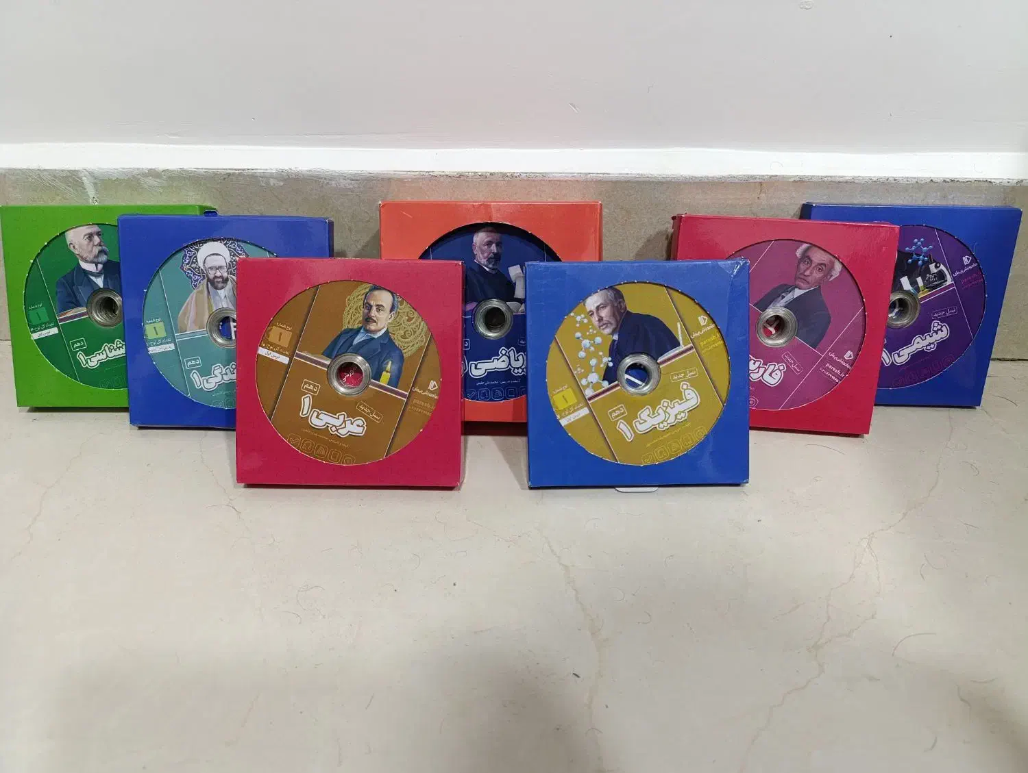 کتاب کمک آموزشی پرش پایه دهم تجربی|کتاب و مجله آموزشی|سیرجان, |دیوار