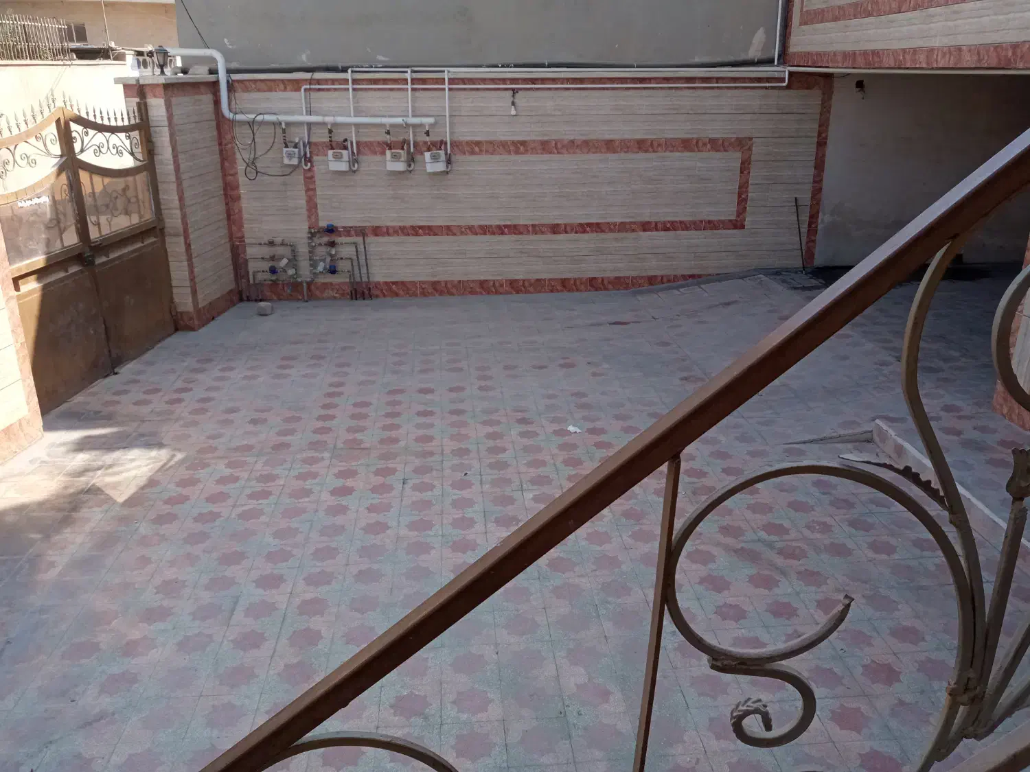 آپارتمان تک خوابه/ طبقه اول/سازمانی|فروش آپارتمان|برازجان, |دیوار