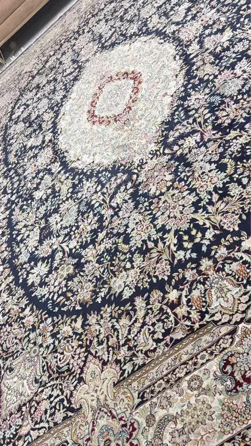 فرش سورمه ای|فرش|مشهد, رضاشهر|دیوار