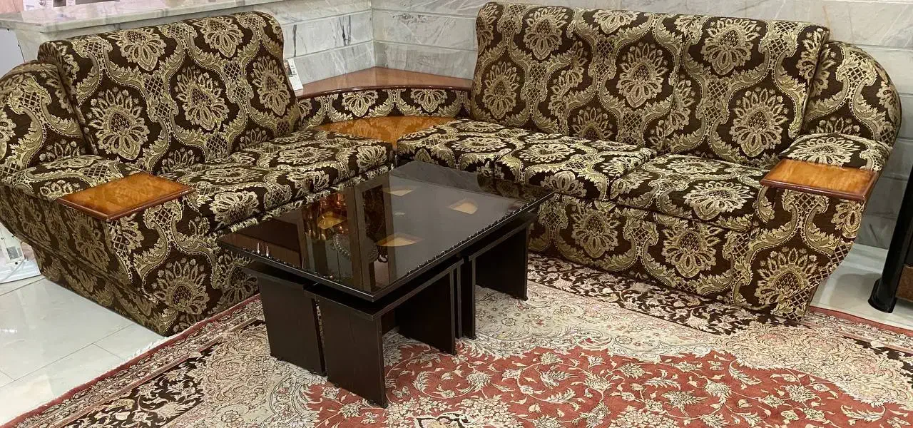 فروش ست راحتی، میز و والان|مبلمان خانگی و میز عسلی|گلپایگان, |دیوار