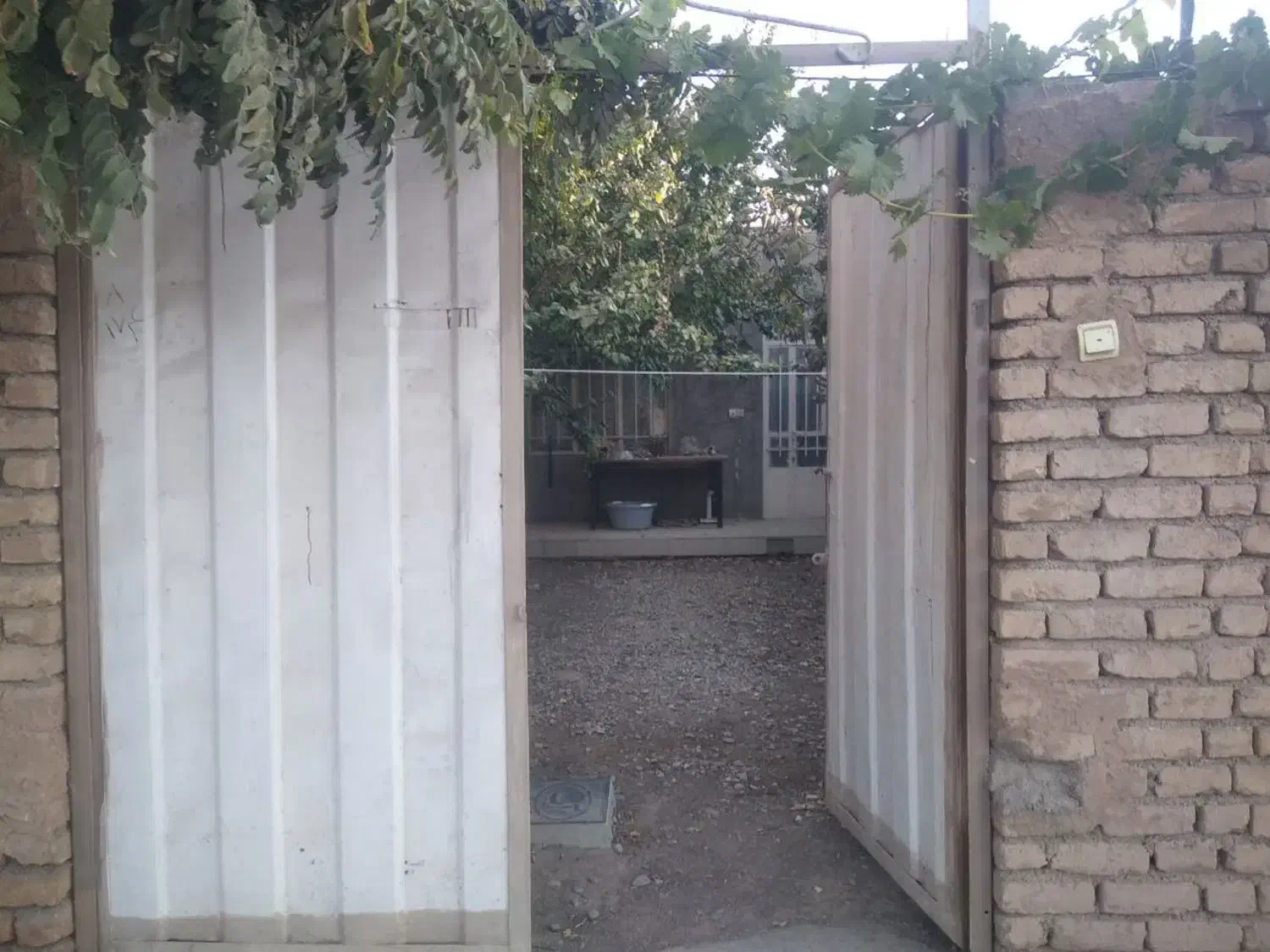 خانه ویلایی|فروش خانه و ویلا|نیشابور, چاه بلند|دیوار