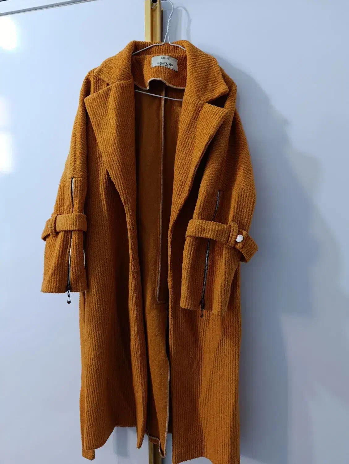 لباس زنانه بالای ۳۰۰نداریم|لباس|نسیم‌شهر, |دیوار