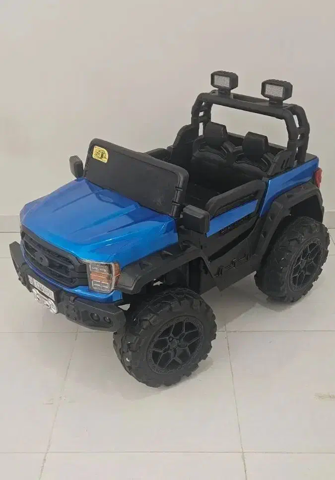 ماشین شارژی فورد شاسی بلند نو|اسباب‌‌بازی|ایلام, |دیوار