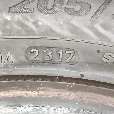 لاستیک ۲۰۵/۵۰/۱۶ کومهو کره|قطعات یدکی و لوازم جانبی|تهران, جنت‌آباد شمالی|دیوار