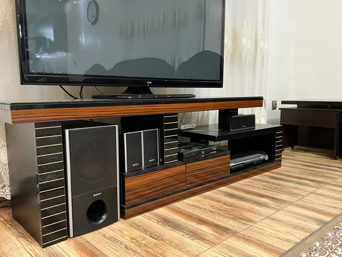 میز تلویزیون جدید، مبل و جلو مبلی|مبلمان خانگی و میز عسلی|بندر انزلی, ساحل قو|دیوار