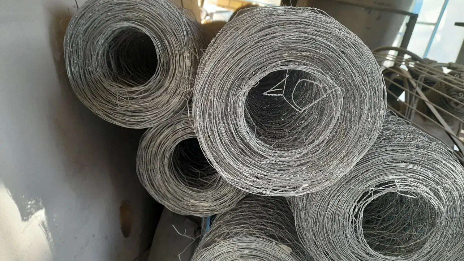 طوری فلزی مخصوص حصار|ابزارآلات|کرمان, |دیوار