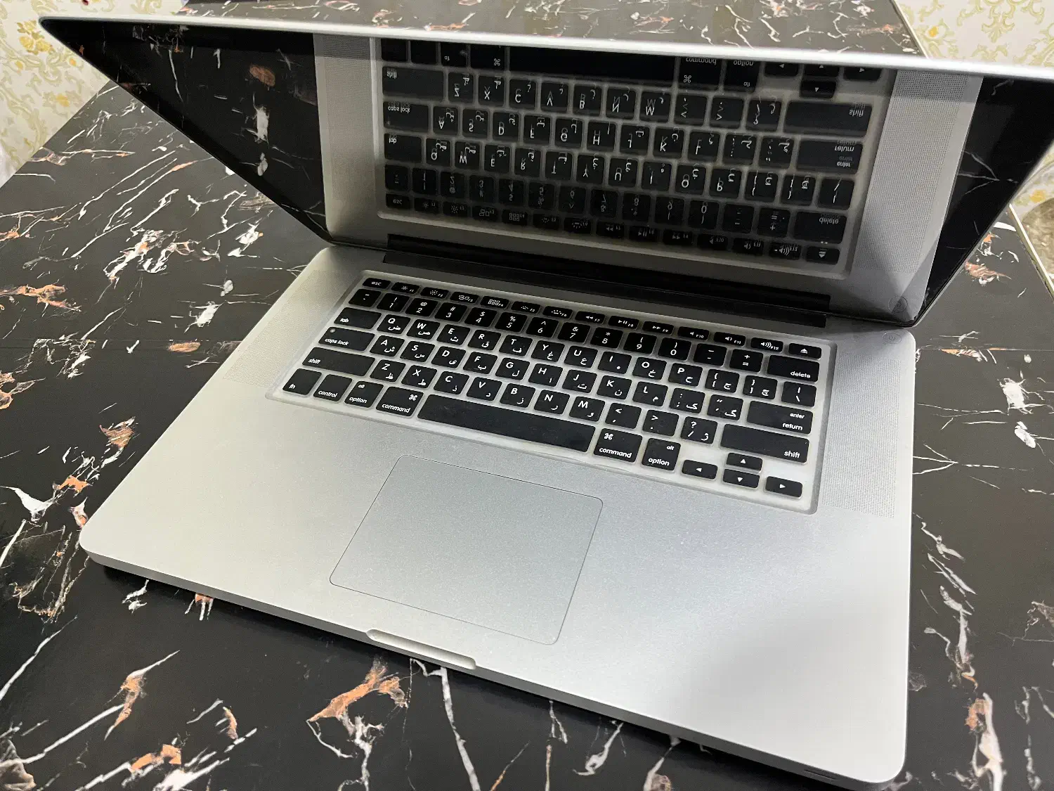 مک بوک پرو 2010|رایانه همراه|میاندوآب, |دیوار