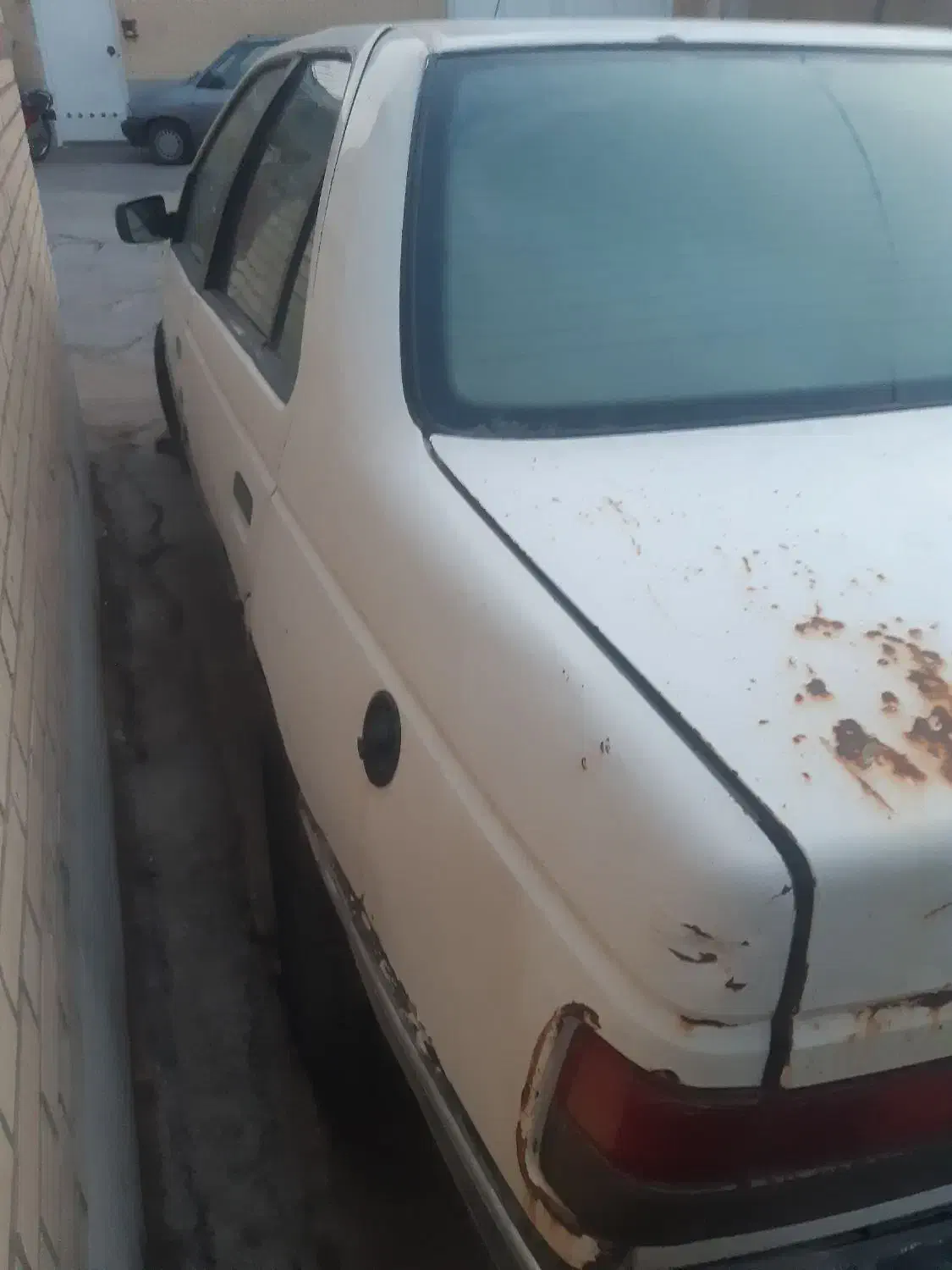 آردی سفید مدل ۸۰|خودرو سواری و وانت|شیراز, بازار|دیوار