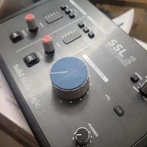 کارت صدا SSL 2 در حد آکبند فقط آنباکس شده|آلات موسیقی|تهران, پرستار|دیوار