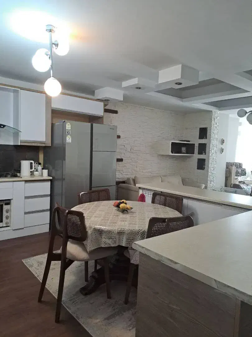 ۱۶۱ متر/۲پارکینگ سندی/زمین ۶۰۰ متر/کم واحد/مهرشهر|فروش آپارتمان|کرج, فاز ۳ مهرشهر|دیوار