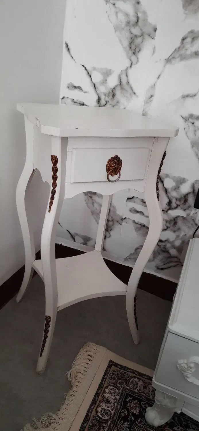 فروش میز تلفن و ساعت ایستاده|میز تلفن|ابهر, |دیوار