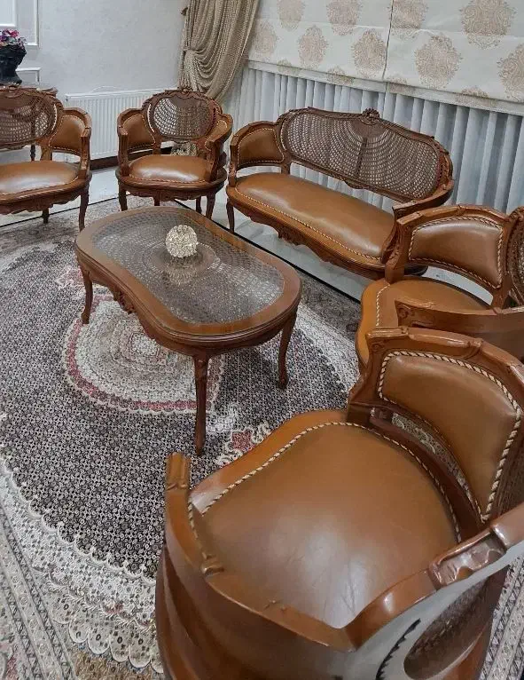 سرویس مبل و ناهارخوری ۶ نفره آنتیک یونانی|مبلمان خانگی و میز عسلی|اسلامشهر, مطهری|دیوار