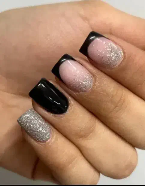 مدل ناخن عکاسی|خدمات آرایشگری و زیبایی|رشت, شالکو|دیوار