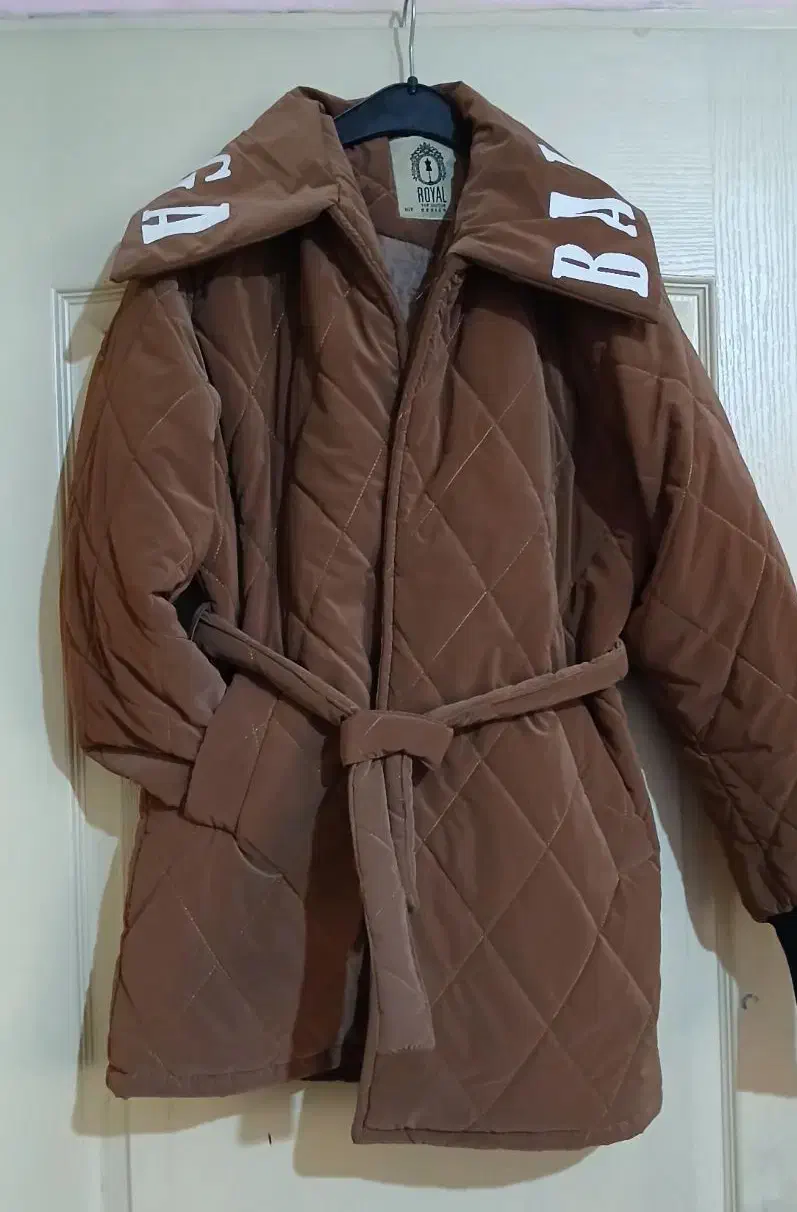 کاپشن خارجی|لباس|ری, ملک‌آباد|دیوار