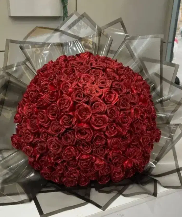 دسته گل های زیبا برای مناسبت ها|گل مصنوعی|ارومیه, |دیوار