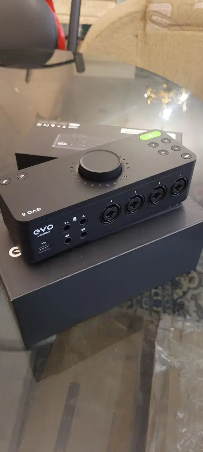 کارت صدا آدینت Evo8 درحدنو فقط آنباکس شده|آلات موسیقی|تهران, نیروی هوایی (پیروزی)|دیوار