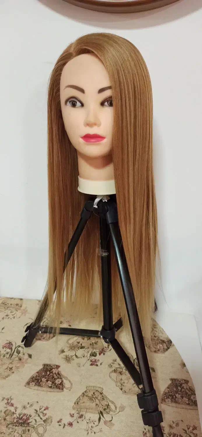 کله مانکن|آرایشگاه و سالن‌های زیبایی|ملایر, |دیوار