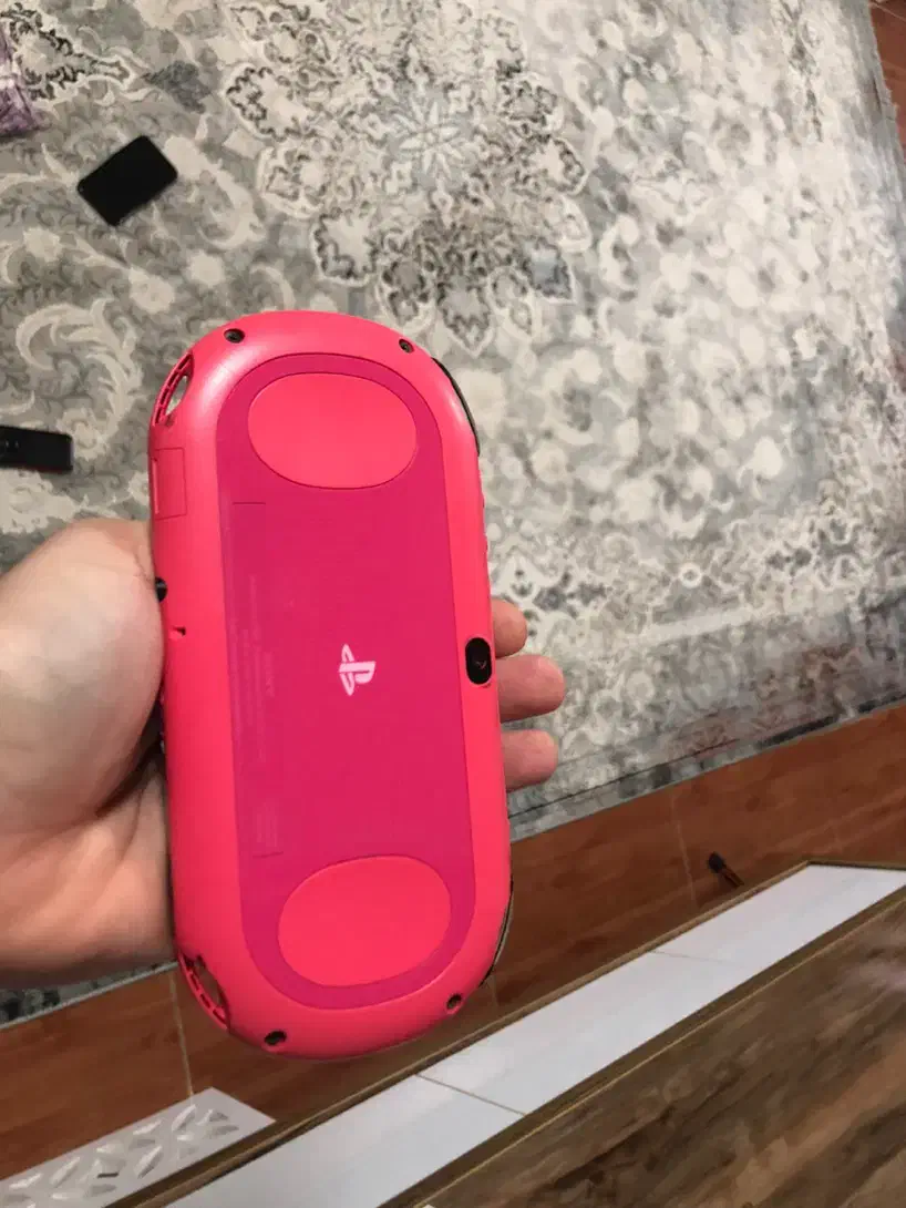 ps vita پی اس ویتا|کنسول، بازی ویدئویی و آنلاین|لاهیجان, شیشه گران|دیوار