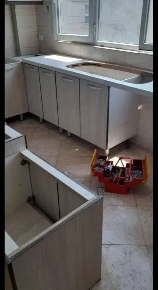 نصاب و تعمیرات کابینت دکور مغازه (کلی و جرئی)|خدمات پیشه و مهارت|بوشهر, |دیوار