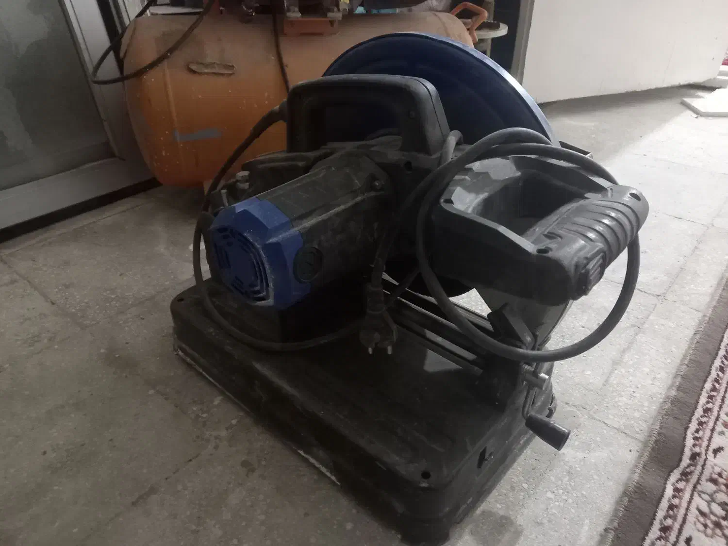 پروفیل بر|ابزارآلات|قم, چهل اختران|دیوار