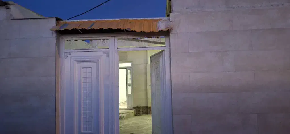 حیاط ویلایی 110متر|فروش خانه و ویلا|صوفیان, |دیوار