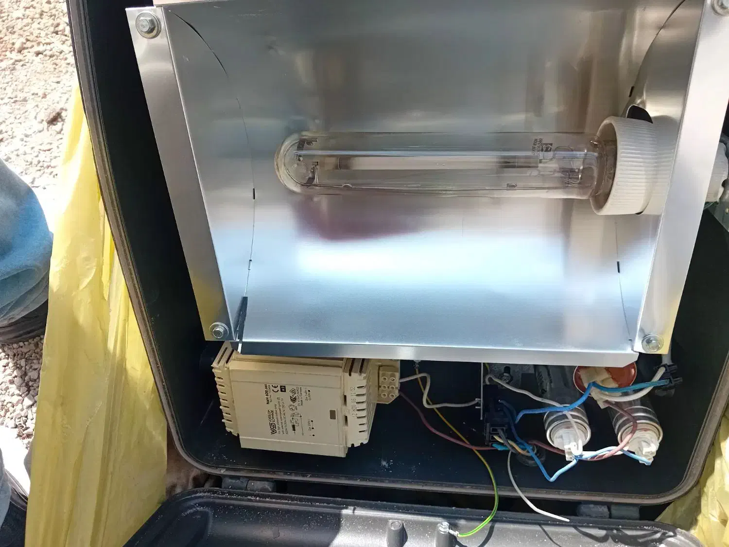 پرژکتور ۶۰۰وات|لامپ و چراغ|بندر کنگان, |دیوار