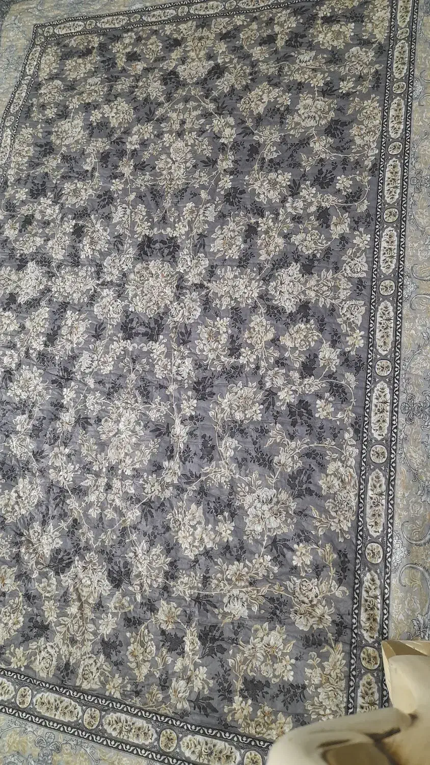 یه جفت یک در یکونیم|فرش|سبزوار, بیهق شرقی|دیوار