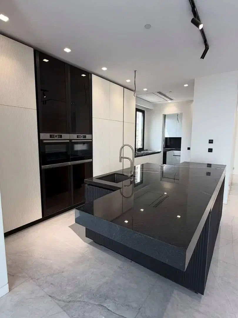 ۲۰۵متر آپارتمان/۳خوابه/طبقه دهم/یکساله/زعفرانیه|فروش آپارتمان|تهران, زعفرانیه|دیوار