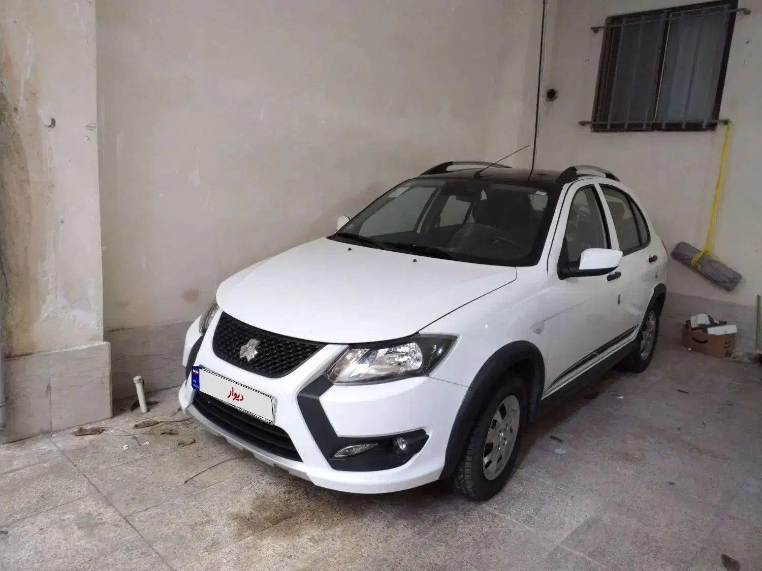 کوییک R 1404 پارس خوردیی|خودرو سواری و وانت|رشت, باهنر|دیوار