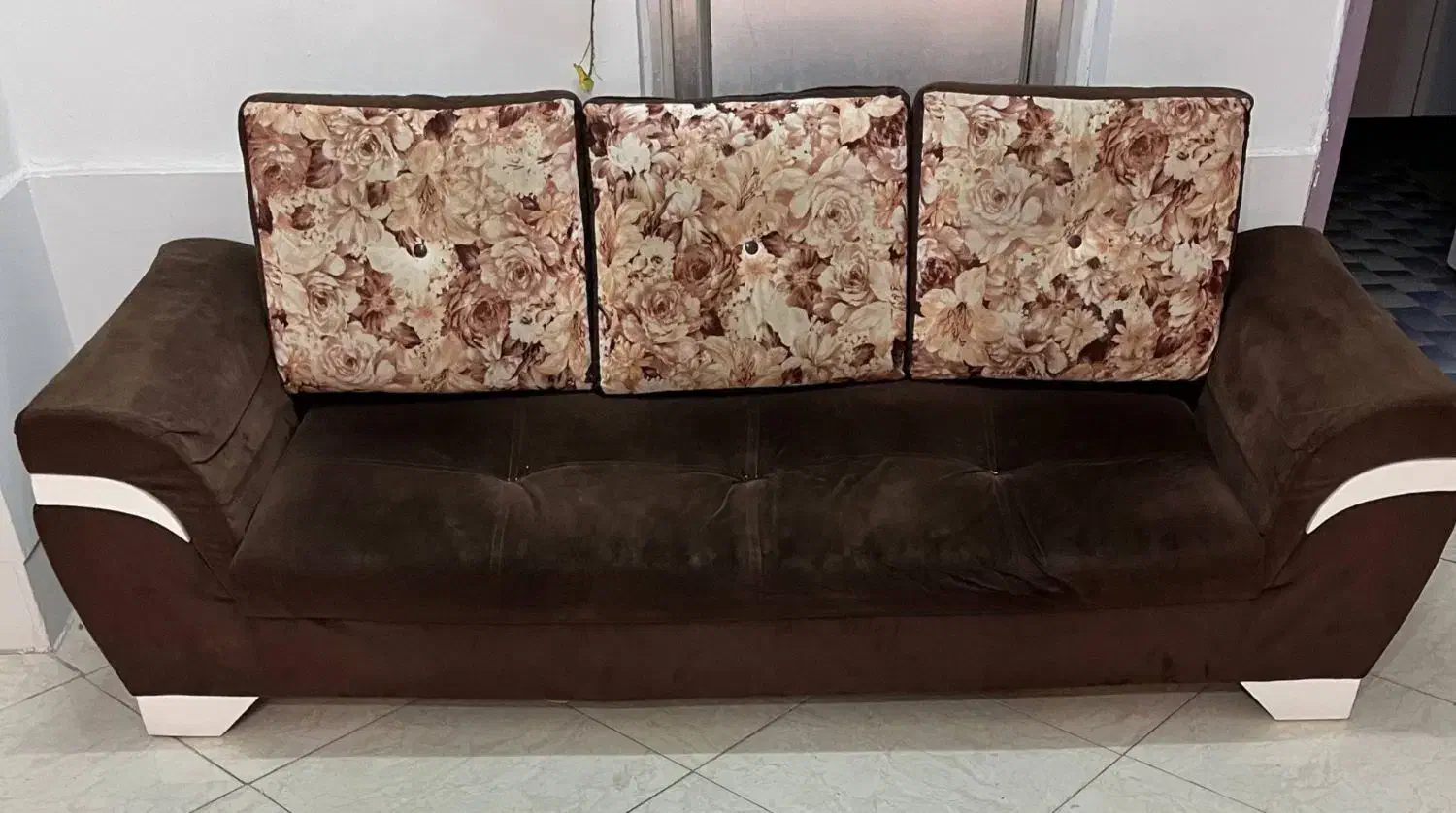 مبل راحتی ۷نفره|مبلمان خانگی و میز عسلی|مشهد, هفت تیر (حافظ)|دیوار