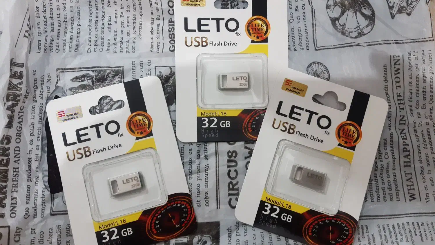 فلش 32 گیگ|قطعات و لوازم جانبی رایانه|مشهد, شاهد (شهرک غرب)|دیوار