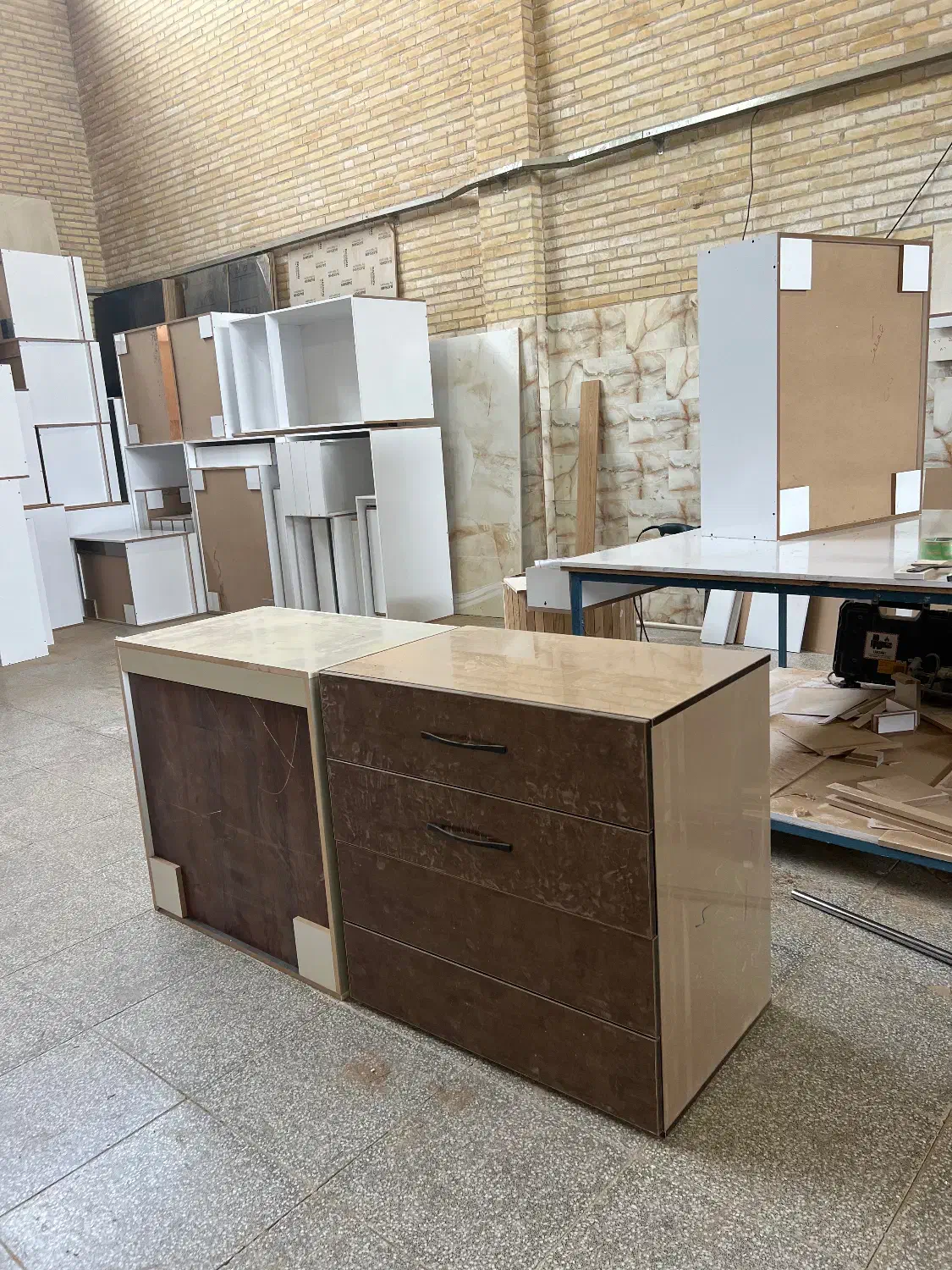 دروار ۴کشو شیک|جاکفشی، کمد، دراور|یزد, |دیوار