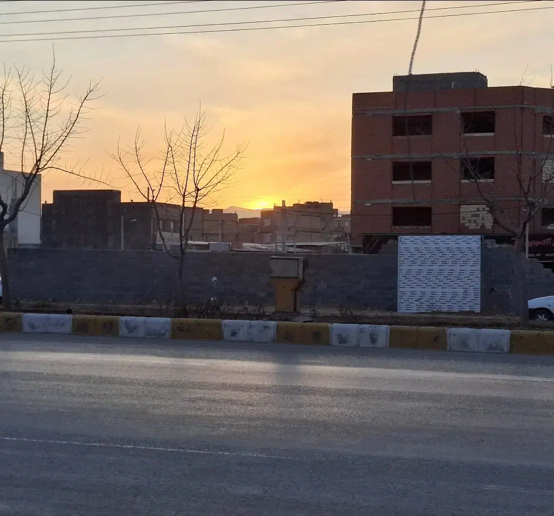 اجاره گاراژ ۲۰۰ متری سه‌نبش با دهنه ۲۰ متری|اجارهٔ مغازه و غرفه|بجنورد, |دیوار