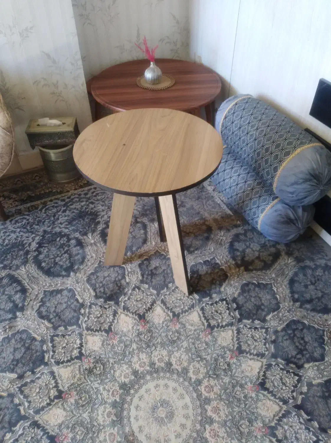 میزخاطره|مبلمان خانگی و میز عسلی|مهاجران, |دیوار