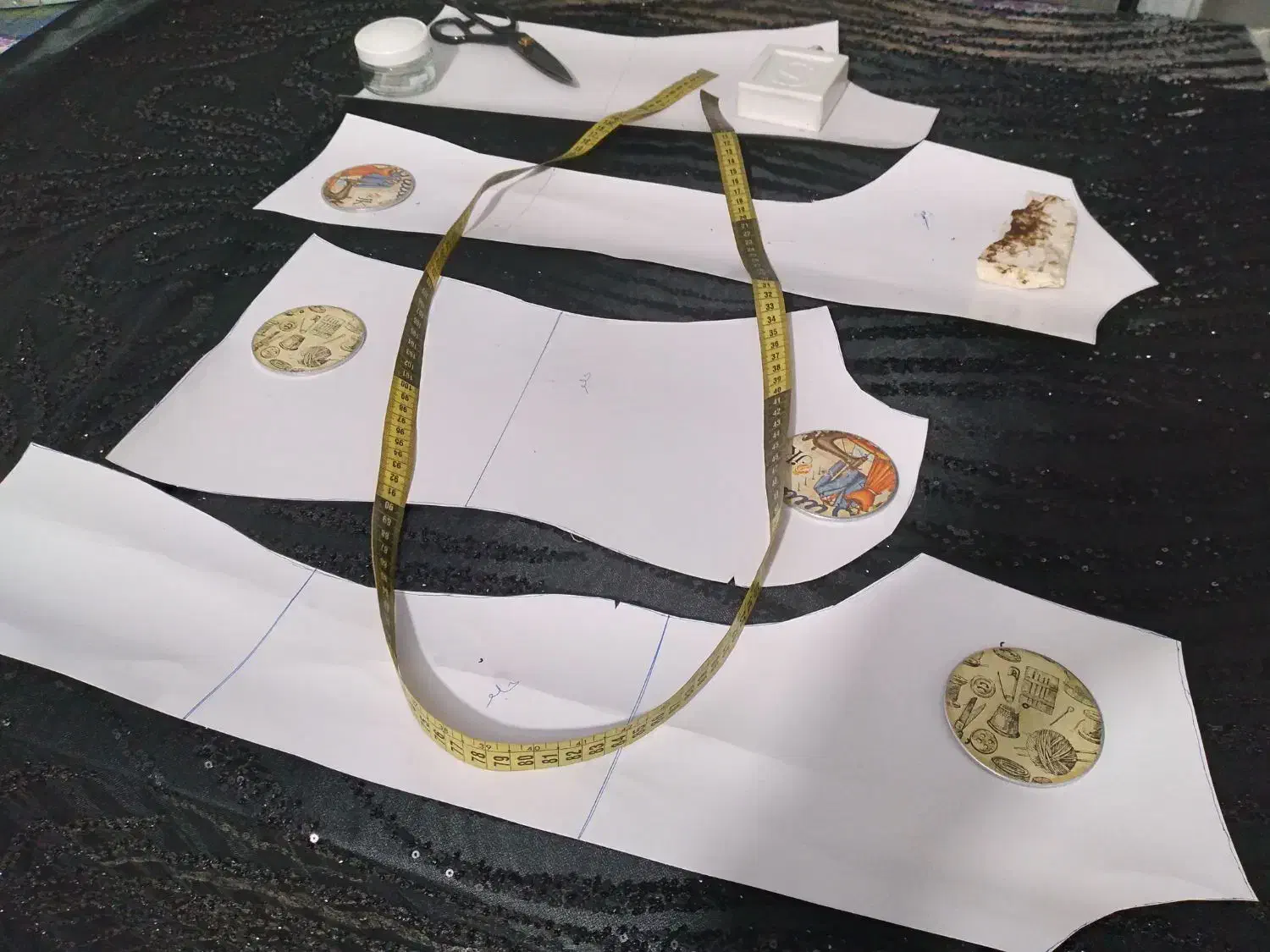 فروش الگوهای آماده|لوازم خیاطی و بافتنی|سقز, |دیوار