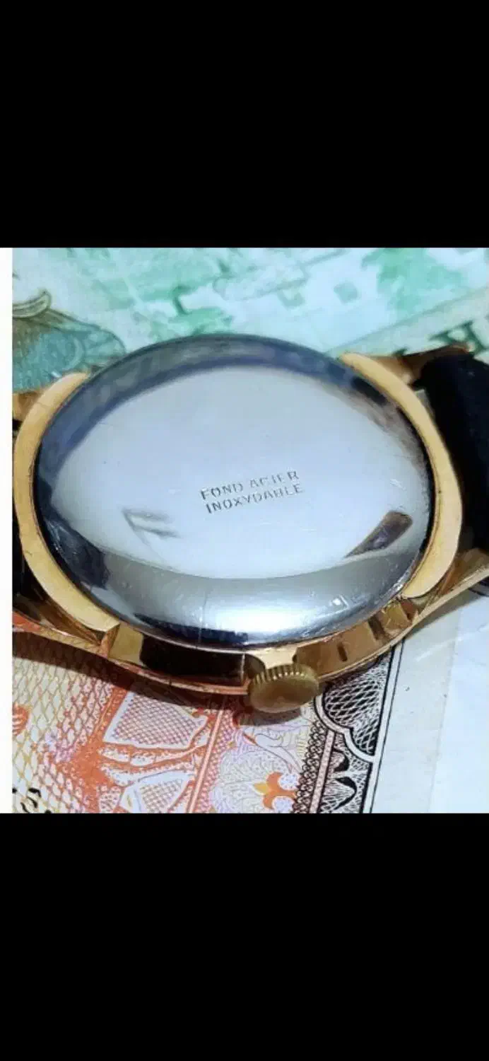 ساعت کوکی زیر ثانیه دوارد سوئیسی|ساعت|تهران, هلال احمر|دیوار