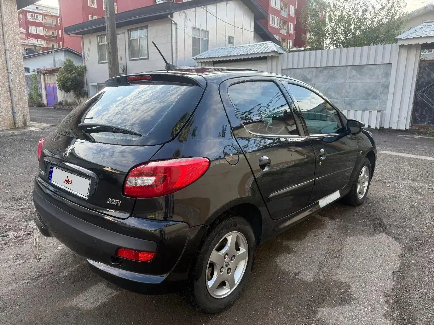 پژو ۲۰۷ پانا مشکی ۱۴۰۱|خودرو سواری و وانت|رشت, سعدی (تختی)|دیوار