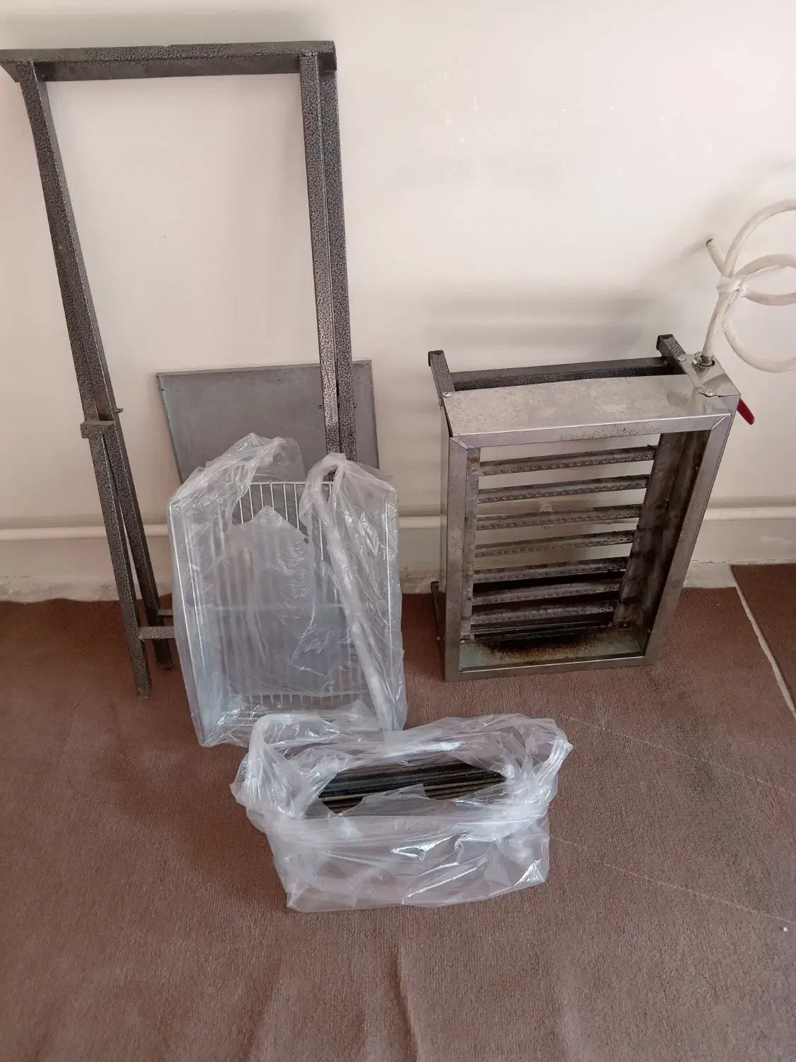 کباب پز گازی چدنی پایه دار پیکنیک نو|اجاق گاز و لوازم برقی پختوپز|تبریز, |دیوار