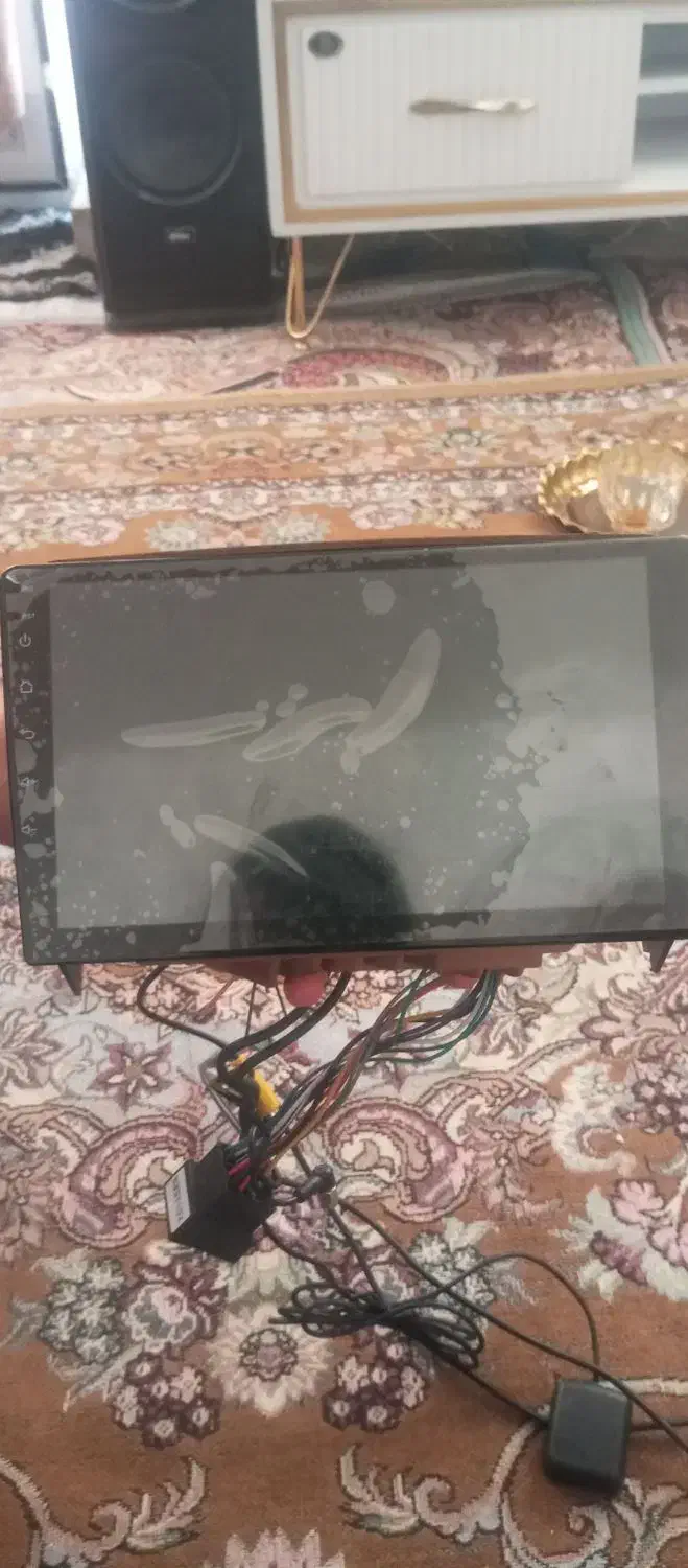 مانیتور ماشین صحیح وسالم دوماه بیشتر کار نکرده|قطعات یدکی و لوازم جانبی|رودهن, |دیوار