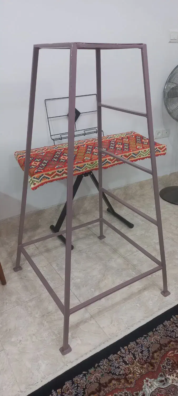 چهار پایه|صندلی و نیمکت|شاهرود, |دیوار