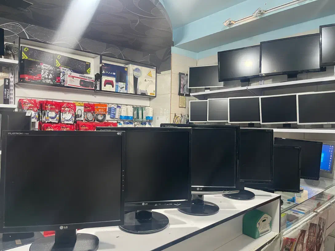 مانیتور ۱۷ اینچ مخصوص دوربین مداربسته|قطعات و لوازم جانبی رایانه|کرج, شاهینویلا|دیوار