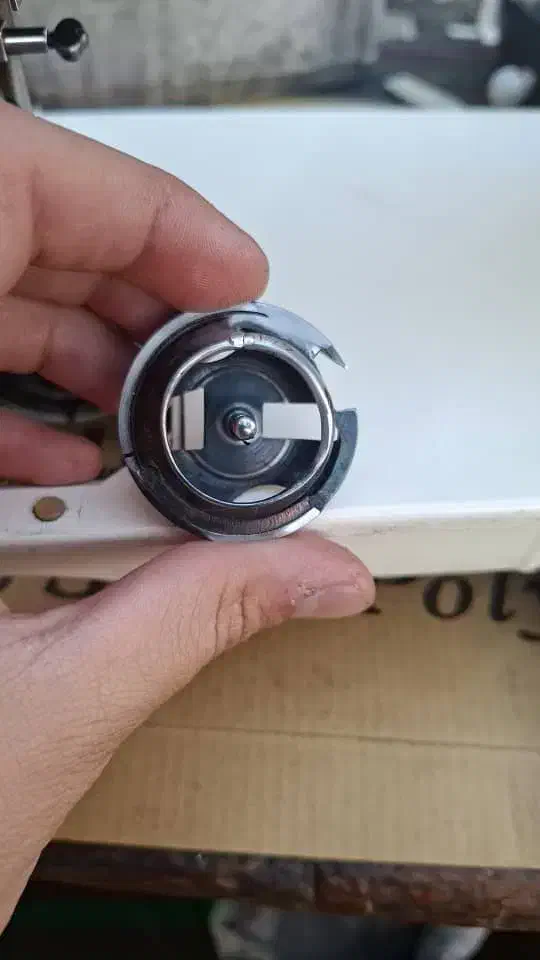 فروش چرخهای خیاطی گلدوزی وصنعتی وانواع اتو|چرخ خیاطی و ریسندگی|کاشان, گارزگاه|دیوار