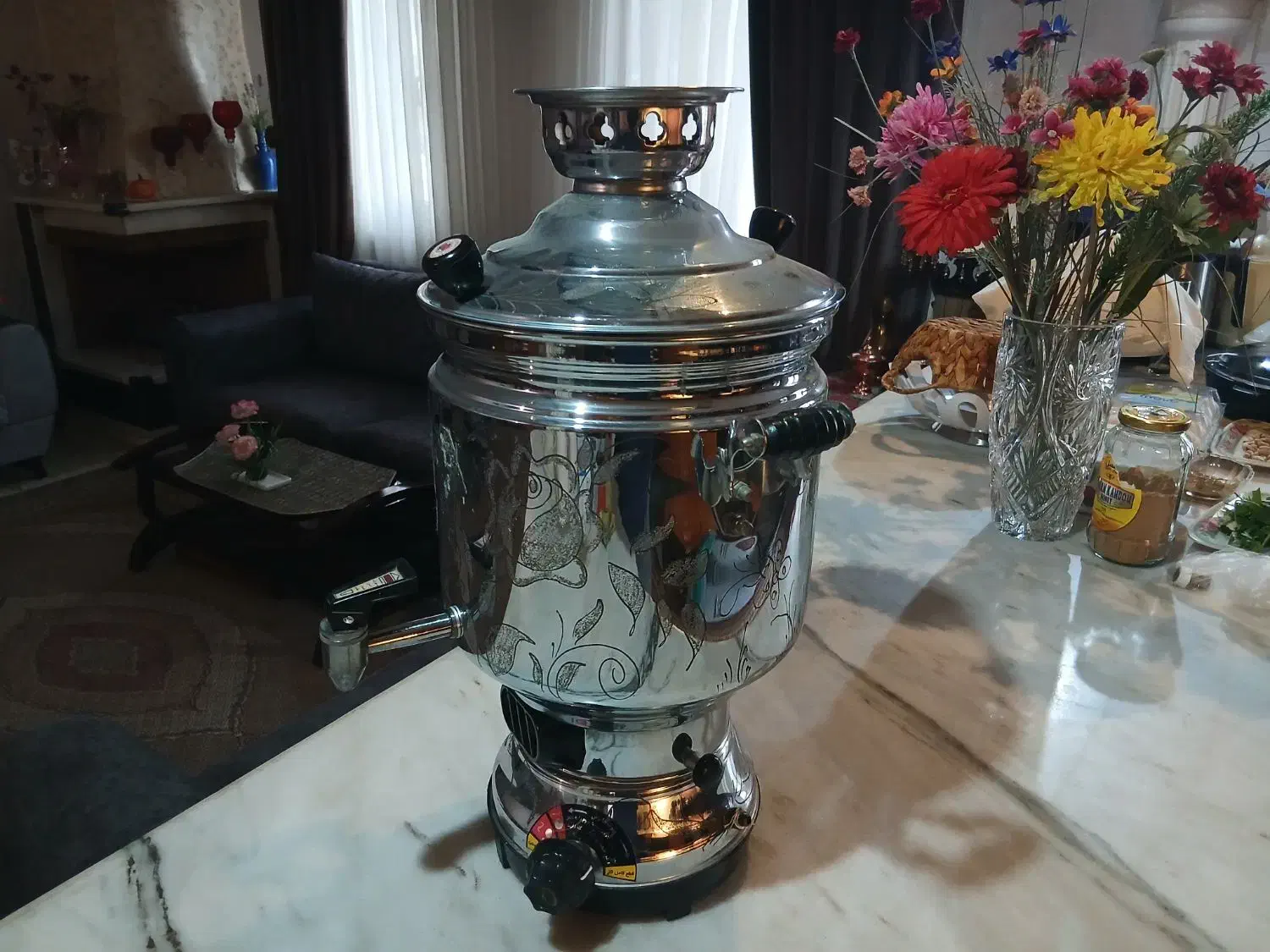 سماور گازسوز زمردیان مدل ظرفیت 8 لیتر|سماور، چایساز، قهوهساز|تهران, هوانیروز|دیوار